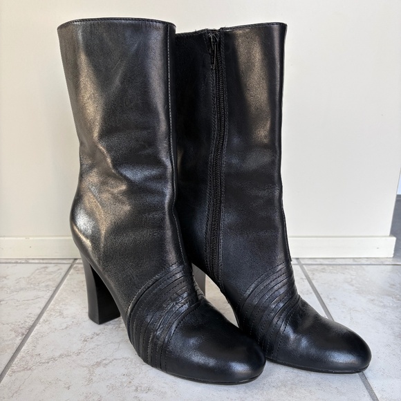 Zerion Shoes - Zerion Genuine Leather Black Heeled Boots - Size 8